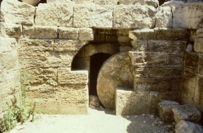 empty tomb in Jerusalem