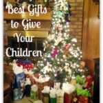 At Christmastime or anytime, what parent doesn't want to give good gifts to their kids? But what kind of gifts should they choose? Here are five of the best gifts you can give your children:
